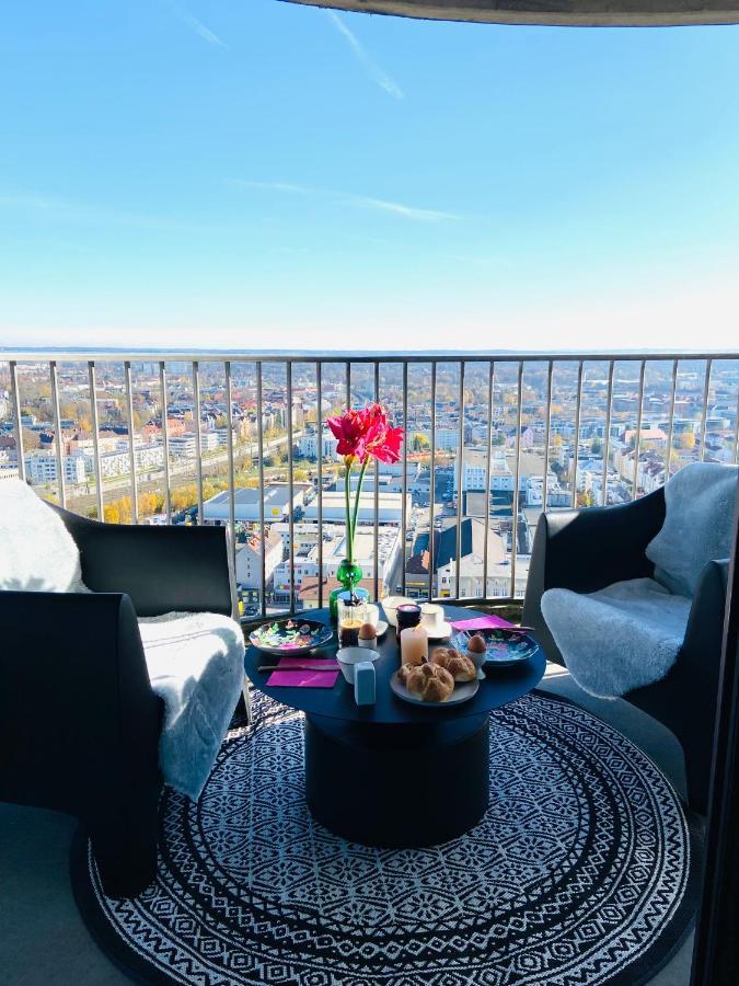Hotelturm Augsburg Appartment 29 Stock المظهر الخارجي الصورة